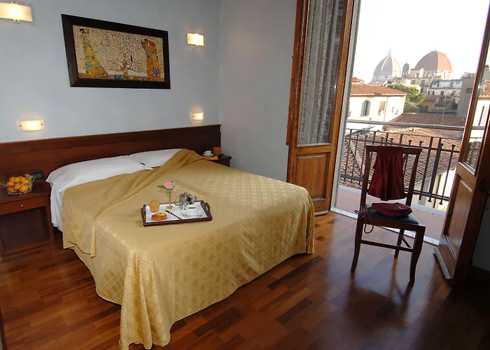 Отель Palazzo Vecchio 3*