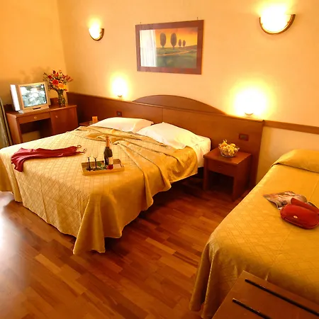 Palazzo Vecchio 3* Florence